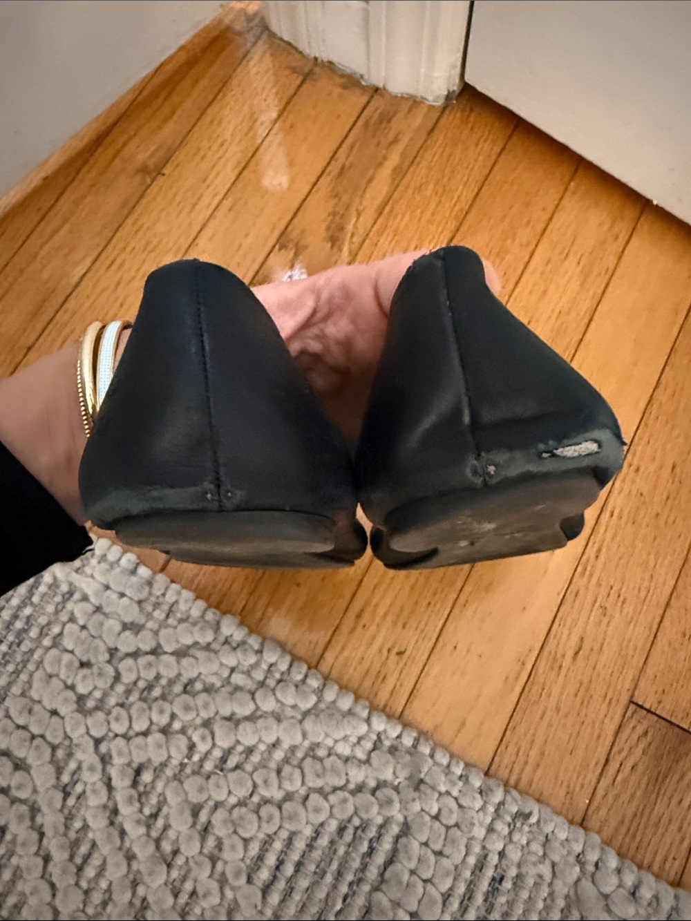 Tory Burch Black Logo Round-Toe Ballet Flats - Picture 2 of 2